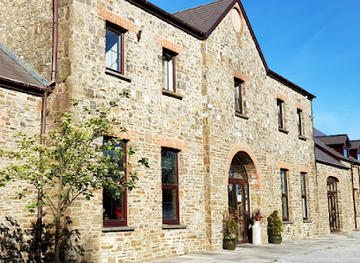 united-kingdom/dyfed/restaurant/the-penny-bar-restaurant