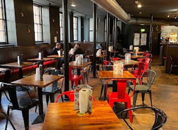 united-kingdom/leeds/restaurant/almost-famous-leeds