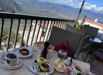 greece/delphi/restaurant/apollon-cafe