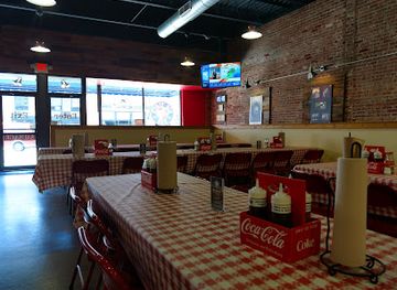 north-carolina/mooresville/restaurant/big-tiny-s-bbq