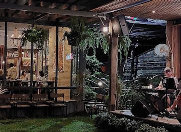 thailand/chiang-rai/restaurant/book-s-cafe-bistro-chiangrai