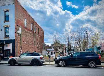 new-york/hudson/restaurant/lobster-rolls-oysters