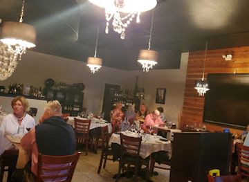 florida/sarasota-beaches/restaurant/antoine-s-restaurant