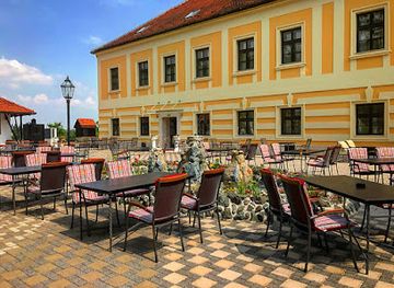 croatia/zagorje/restaurant/dvorac-gjalski