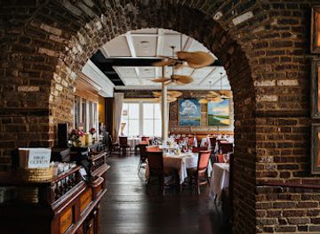 south-carolina/charleston/french-quarter/restaurant/high-cotton-charleston-restaurant