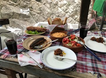 albania/berat/restaurant/homemade-food-lili