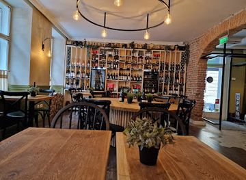 romania/brasov/restaurant/trattorian-italien-group