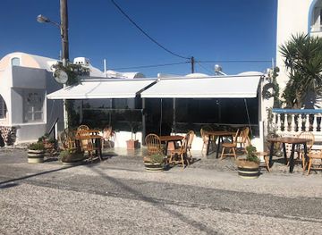 greece/santorini/restaurant/avocado