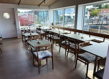 denmark/roskilde/restaurant/cafe-fjordliv