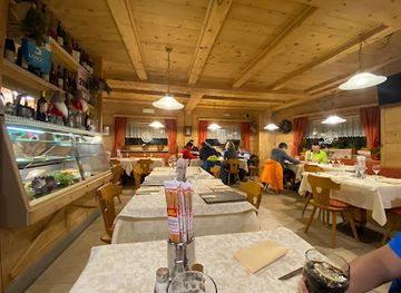 italy/livigno/restaurant/rusticana