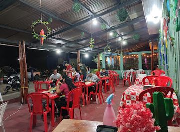 colombia/leticia/restaurant/restaurante-caqueteno