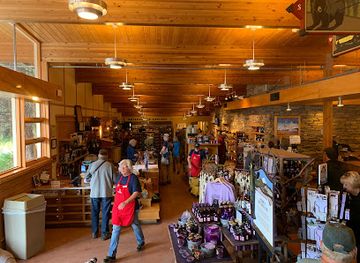 montana/yellowstone-national-park/restaurant/tower-general-store