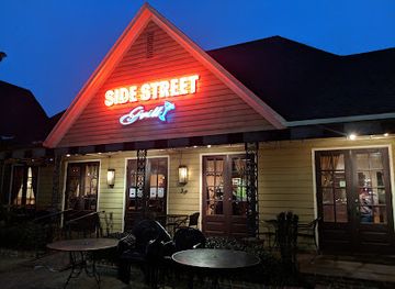 tennessee/memphis/midtown/restaurant/side-street-grill