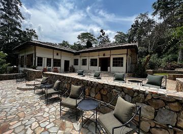 uganda/bwindi-impenetrable-national-park/restaurant/volcanoes-bwindi-lodge