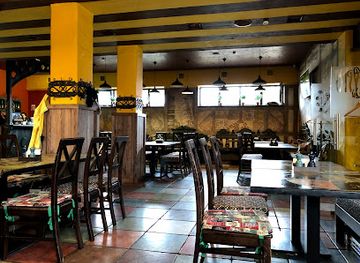ukraine/bukovina/restaurant/monysto