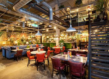 united-kingdom/nottingham/city-centre/restaurant/bill-s-nottingham-restaurant