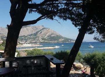 croatia/dalmatia/restaurant/restaurant-dalmacija