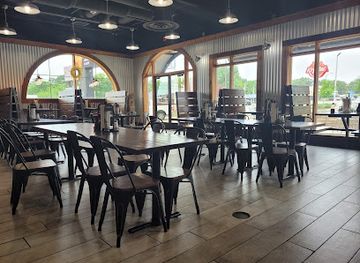 alabama/shoals/restaurant/rick-s-barbecue