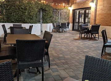 arizona/tucson/fourth-avenue/restaurant/opas-grill-on-4th-ave-greek-american-cuisine