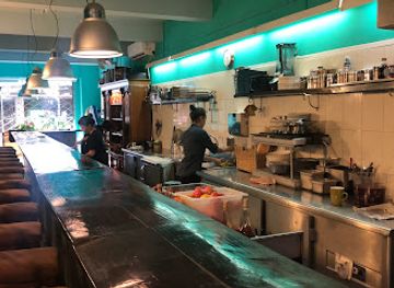 uruguay/montevideo/restaurant/estrecho