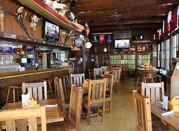 illinois/matthiessen-state-park/restaurant/the-back-door-lounge