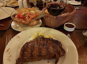 chile/araucania-region/restaurant/restaurant-las-tranqueras