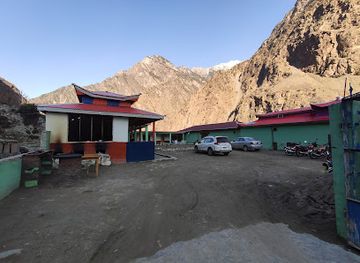 pakistan/karakoram-highway/restaurant/hunza-hotel-and-restaurant