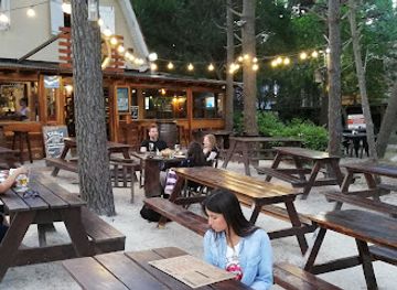 argentina/pampas/restaurant/mujica-almacen-criollo