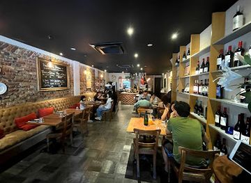 singapore/bukit-timah-nature-reserve/restaurant/my-little-spanish-place