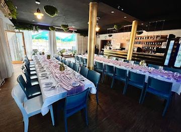 poland/warmia/restaurant/restauracja-warmia-olsztyn-miejsce-na-twoje-przyjecia-wesela-urodziny-imprezy-firmowe-i-catering