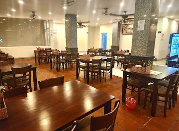 vietnam/phan-thiet/restaurant/banh-xeo-mui-ne-bbq