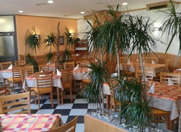 slovenia/nova-gorica/restaurant/kavarna-in-restavracija-pecivo