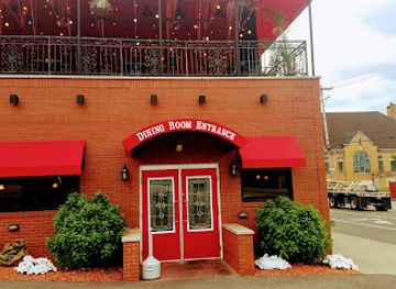 ohio/youngstown/restaurant/charlie-staples-pitt-boss