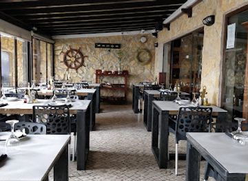 portugal/peniche/restaurant/restaurant-beach-bar-algamar