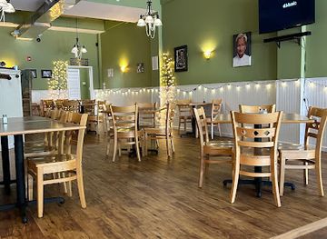 west-virginia/fairmont/restaurant/mikey-c-s-cuisine