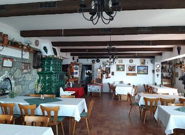 hungary/lake-balaton/restaurant/ferenc-pince-csarda