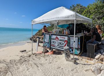 turks-and-caicos-islands/west-caicos/restaurant/conchy-conchy-2