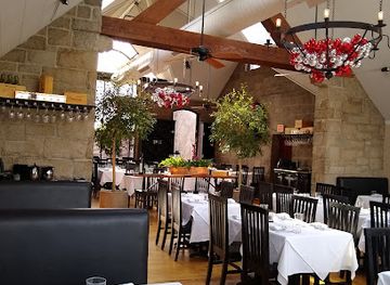 massachusetts/south-shore/restaurant/the-quarry-restaurant