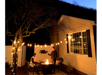 west-virginia/hatfield-mccoy-mountains/restaurant/mountain-mama-lodging