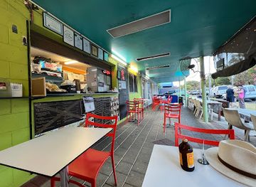 australia/cairns/restaurant/bagus-cafe