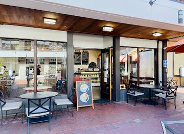 california/carmel-by-the-sea/restaurant/cafe-luna