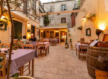 L'Osteria 12 Restaurant & Bar