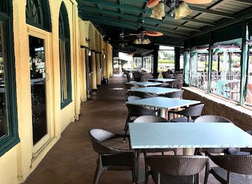 new-york/north-country/restaurant/thousand-islands-club