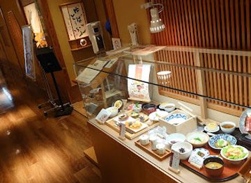 japan/osaka/umeda/restaurant/hakkakuan-osaka-station-city