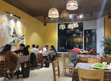 vietnam/dalat/restaurant/nem-nuong-phuong