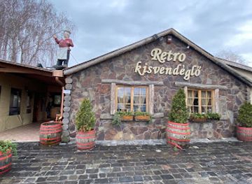 hungary/kiskunsag/restaurant/retro-kisvendeglo