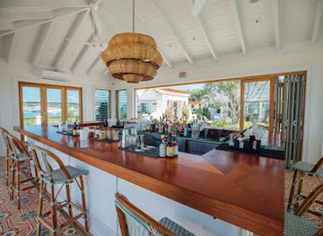 the-bahamas/harbour-island/restaurant/bar480