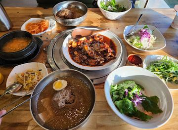 south-korea/gyeonggi-province/restaurant/bon-92-korean-restaurant