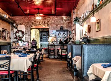 arizona/kaibab-national-forest/restaurant/red-raven-restaurant