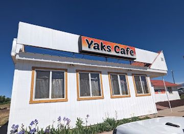 utah/blanding/restaurant/yaks-cafe